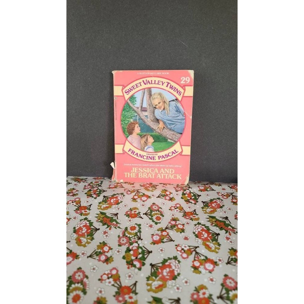 Sweet Valley Twins #29 Jessica and the Brat Attack